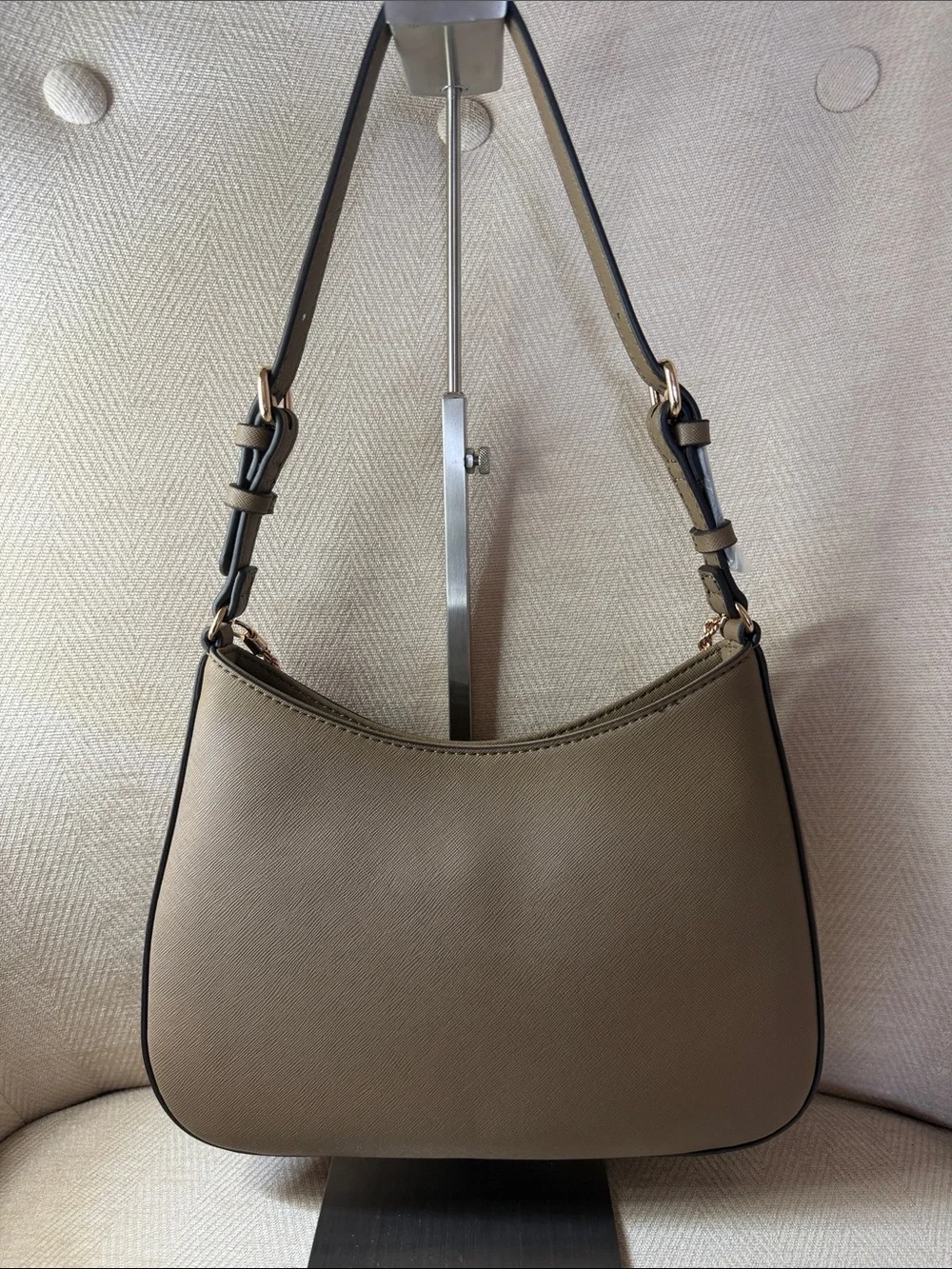 Guess shoulder bag